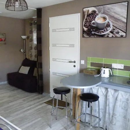 Les Mouettes 住宿加早餐酒店 3*